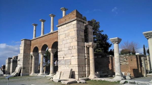 Basilica of St. Jean – Izmir Airport Selcuk Transfer